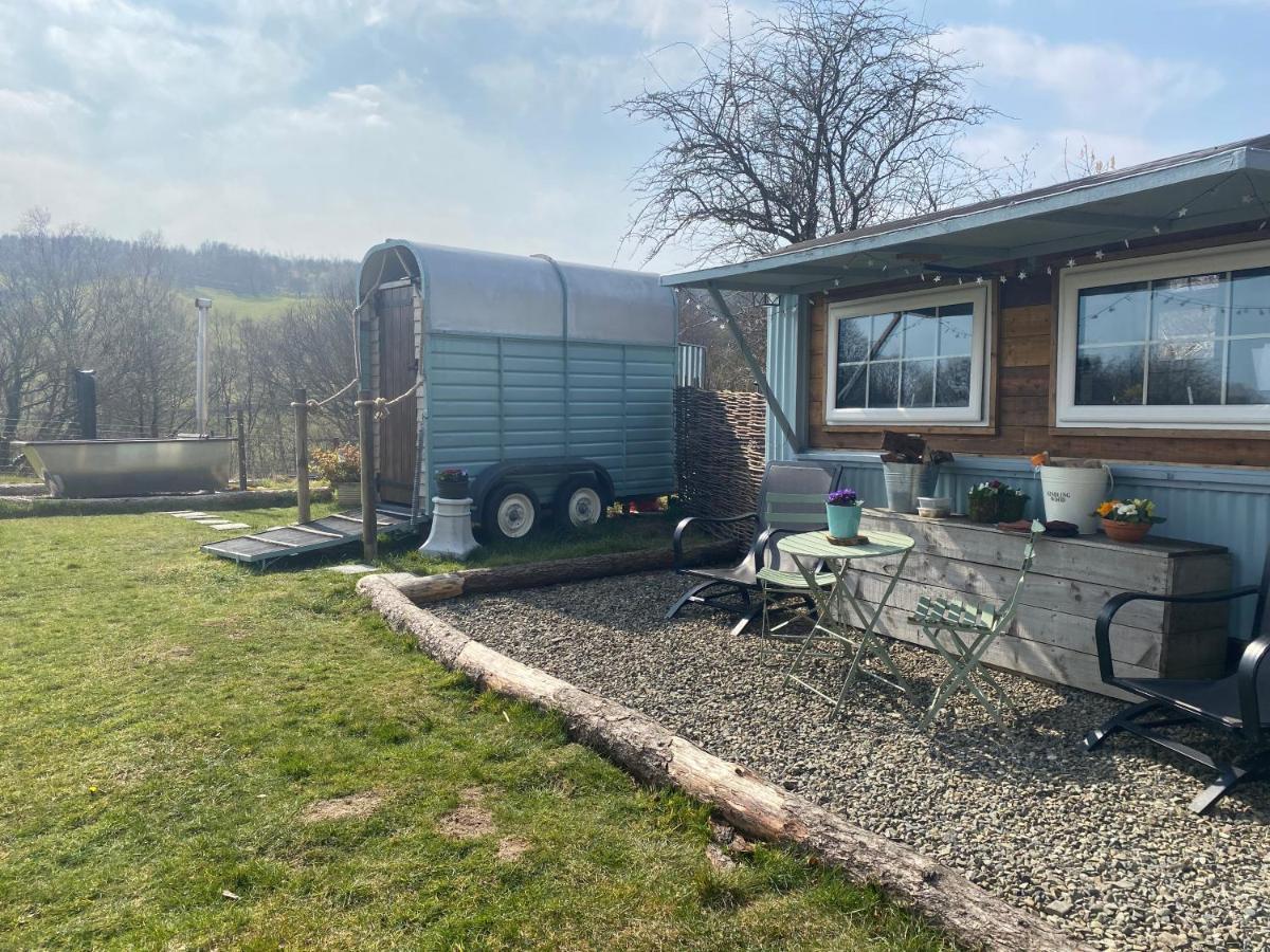 Belan Bluebell Woods Shepherds Hut 拉尼德洛伊斯 外观 照片